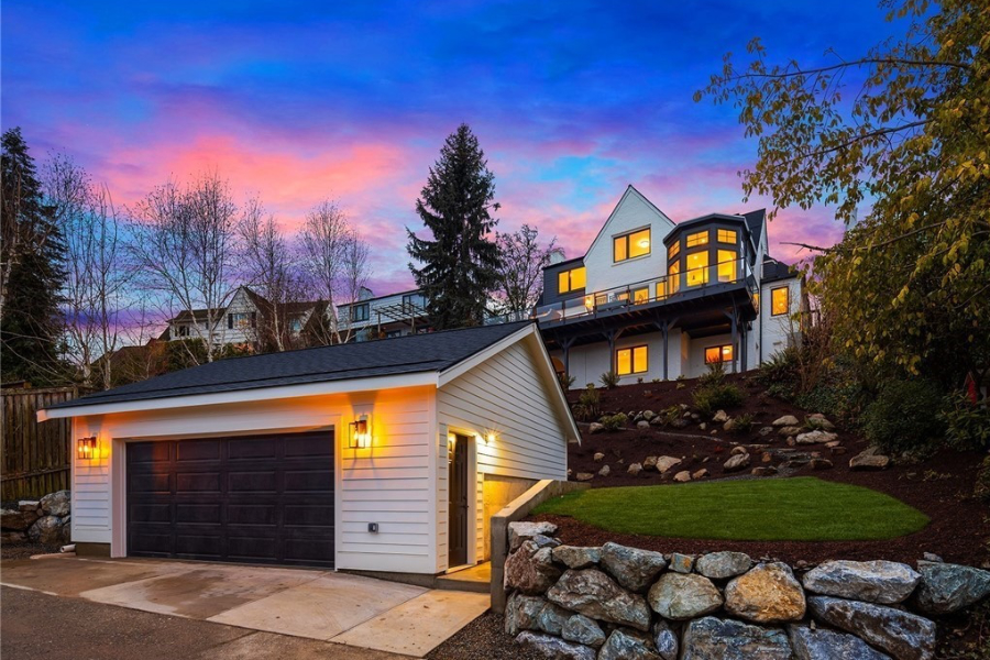 Laurelhurst Flip